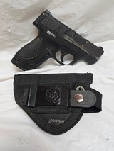 SMITH & WESSON M&P 9 SHIELD 9MM LUGER (9x19 PARA) - 1 of 3