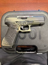 GLOCK G17 GEN 5 9MM LUGER (9x19 PARA) - 2 of 3