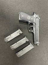 BERETTA 92FS 9MM LUGER (9x19 PARA) - 1 of 3