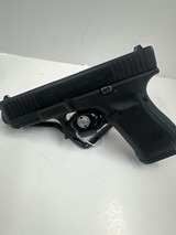 GLOCK 19M GEN 5 9MM LUGER (9x19 PARA) - 1 of 3