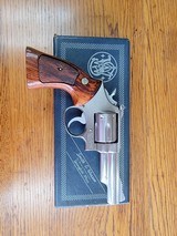 SMITH & WESSON 66 COMBAT MAGNUM .357 MAG - 2 of 3