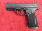 SIG SAUER
P365-XMACRO TACOPS 9MM WITH HOLSTERS 9MM LUGER (9x19 PARA) - 3 of 3