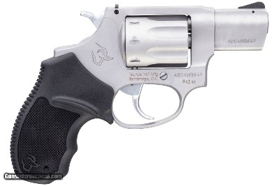 TAURUS 942 .22 WMR