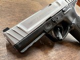 SMITH & WESSON SD40 VE .40 CALIBER - 2 of 3