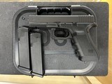 GLOCK G17 GEN 4 9MM LUGER (9X19 PARA)