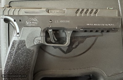 ROCK ISLAND ARMORY RIA 5.0E 9MM LUGER (9X19 PARA)