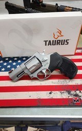 TAURUS TRACKER .44 MAGNUM - 3 of 3