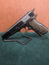 BROWNING HI-POWER STANDARD 9MM LUGER (9x19 PARA) - 2 of 3