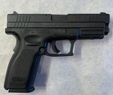 SPRINGFIELD ARMORY XD-40 .40 S&W - 2 of 3