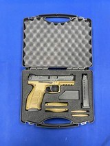 HECKLER & KOCH VP9 9MM LUGER (9x19 PARA) - 1 of 3