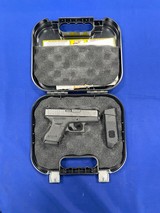 GLOCK G27 .40 S&W - 1 of 3