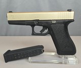 GLOCK G17 Gen 2 w/ Cerakoted Slide 9MM LUGER (9x19 PARA)