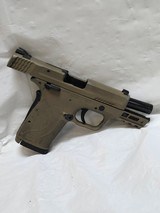 SMITH & WESSON M&P 9 SHIELD 9MM LUGER (9x19 PARA) - 1 of 3