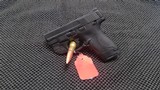 SMITH & WESSON M&P9 9MM LUGER (9x19 PARA) - 2 of 2