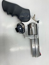 DAN WESSON FIREARMS 715 .357 MAG - 2 of 3