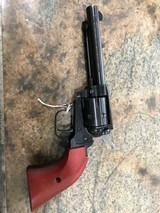 HERITAGE MFG. ROUGH RIDER .22 CAL - 1 of 3