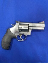 SMITH & WESSON 686-6 .357 MAG - 3 of 3