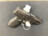 TAURUS 709 SLIM FS 9MM LUGER (9x19 PARA) - 2 of 2