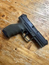 HECKLER & KOCH VP9-B 9MM LUGER (9X19 PARA) - 1 of 2