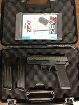 ZEV Z320 XCARRY 9MM 9MM LUGER (9X19 PARA) - 1 of 3