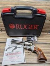 RUGER NEW MODEL BLACKHAWK .357 MAG - 1 of 3
