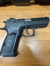 MAGNUM RESEARCH DESERT EAGLE .40 S&W - 3 of 3