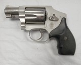 SMITH & WESSON 642-2 Airweight .38 S&W - 2 of 3