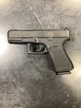 GLOCK 19 Gen 5 9MM LUGER (9x19 PARA) - 2 of 2