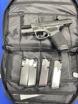 SPRINGFIELD ARMORY HELLCAT PRO 9MM LUGER (9x19 PARA) - 1 of 3