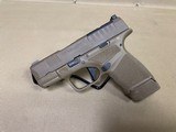 SPRINGFIELD ARMORY HELLCAT 9MM LUGER (9x19 PARA) - 2 of 3