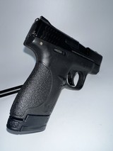 SMITH & WESSON M&P9 SHIELD 9MM LUGER (9x19 PARA) - 3 of 3