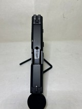 SMITH & WESSON m&p 40 shield.40 S&W - 3 of 3