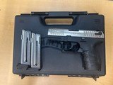 WALTHER P22Q .22 LR - 1 of 3