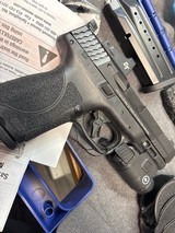 SMITH & WESSON M&P9 9MM LUGER (9x19 PARA) - 2 of 3