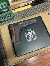 Springfield Armory SA-35 9MM LUGER (9X19 PARA) - 1 of 3