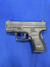 SPRINGFIELD ARMORY XD 40 .40 S&W - 2 of 3