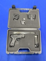 SPRINGFIELD ARMORY XD 40 .40 S&W - 1 of 3