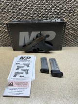 SMITH & WESSON M&P9 SHIELD 9MM LUGER (9X19 PARA) - 1 of 3