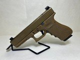 GLOCK 22x gen3 .40 S&W - 2 of 3