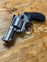 SMITH & WESSON 69 COMBAT MAGNUM .44 MAGNUM - 1 of 2