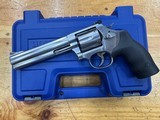 SMITH & WESSON 686 .357 MAG - 1 of 3