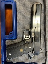 COLT 1911 GOVERNMENT .45 ACP - 2 of 3