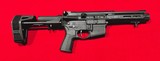 SPRINGFIELD ARMORY SAINT VICTOR .223 REM/5.56 NATO - 1 of 3