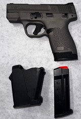 SMITH & WESSON M&P 9 SHIELD PLUS 9MM LUGER (9x19 PARA) - 1 of 2