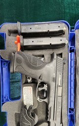 SMITH & WESSON M&P PRO 9MM LUGER (9x19 PARA) - 2 of 3