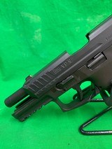 HECKLER & KOCH VP9 9MM LUGER (9x19 PARA) - 2 of 3