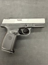 SMITH & WESSON SW40VE .40 S&W - 2 of 3