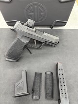 SIG SAUER P365 XMACRO W/RED DOT 9MM LUGER (9X19 PARA) - 3 of 3