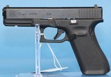 GLOCK 17 GEN 5 9MM LUGER (9x19 PARA) - 1 of 2