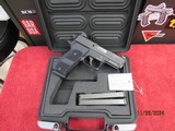 SIG SAUER SIG SAUER P220R3-45-DSE CARRY 45 ACP .45 ACP - 1 of 3